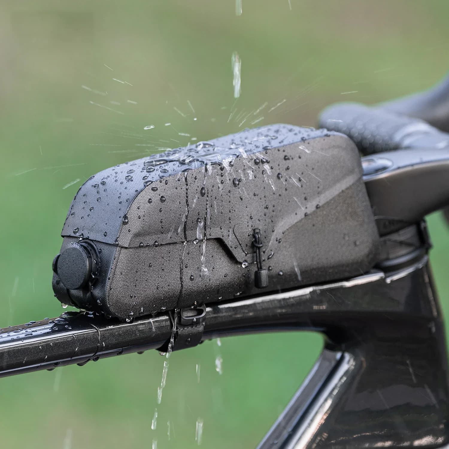 Bolsa Magnética Impermeável para Tubo Superior da Bicicleta